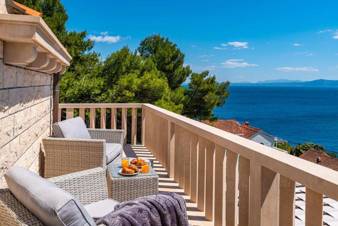 Villa Kadena - Luxury Seaside Villa With Private Heated Pool Селка Екстер'єр фото